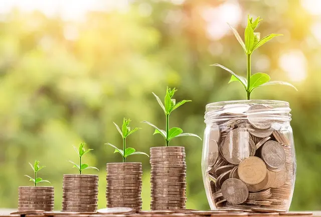 10 Essential Habits to Foster Success in Your Daily Life